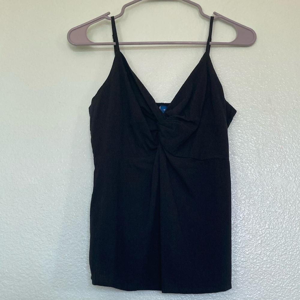 Black Sleeveless Top